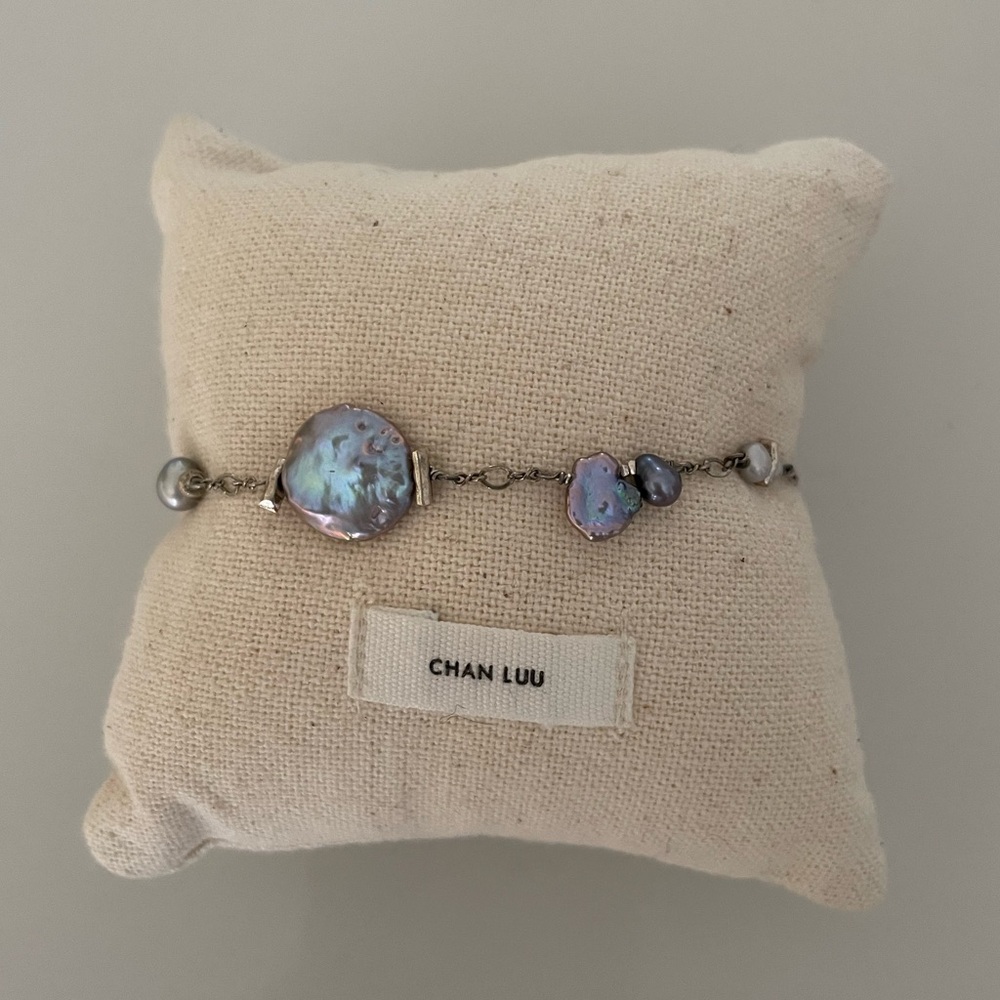 Chan Luu Peacock Pearl Bracelet